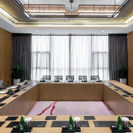 Crowne Plaza Yibin By Ihg Hotell Exteriör bild