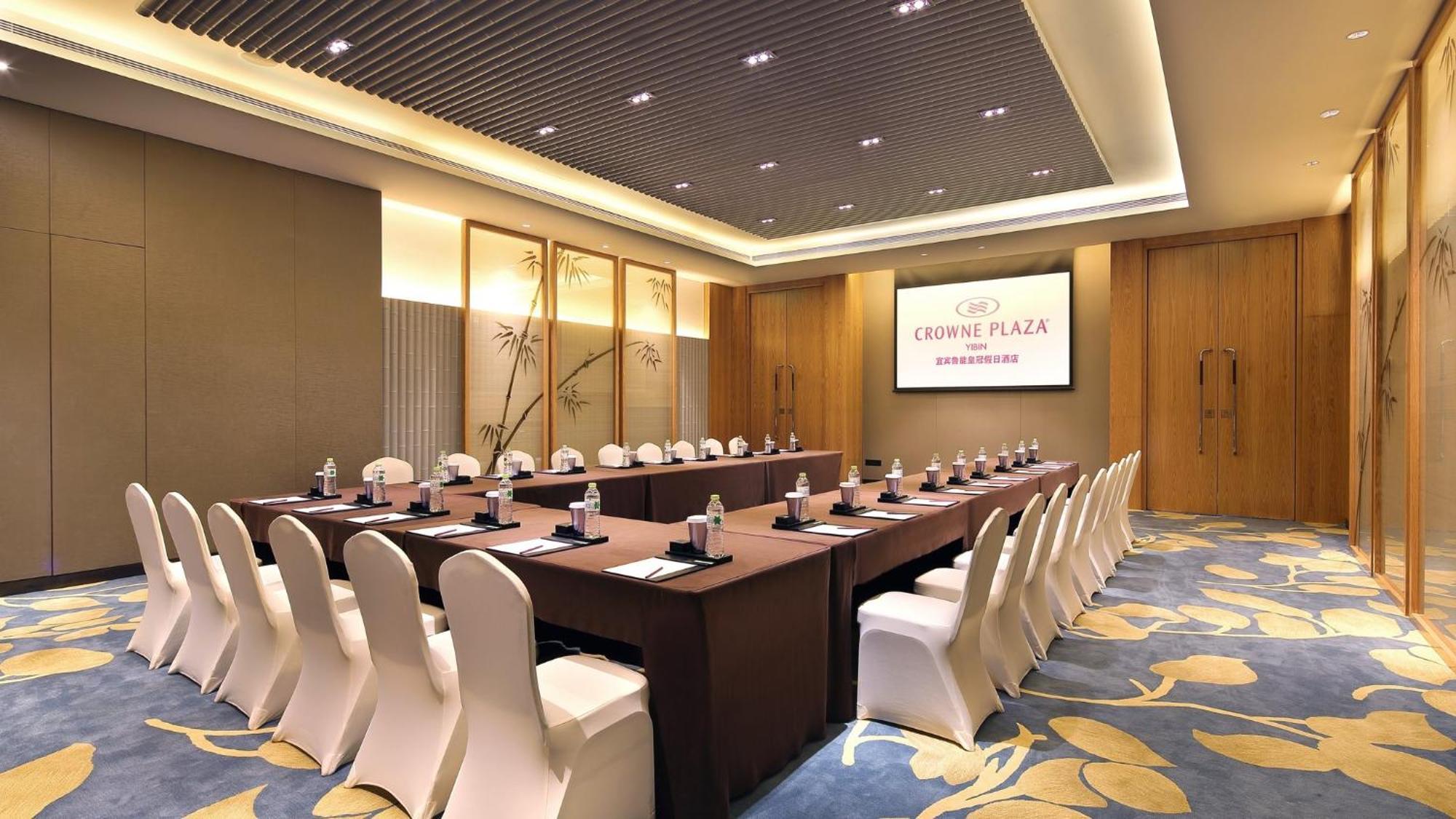 Crowne Plaza Yibin By Ihg Hotell Exteriör bild