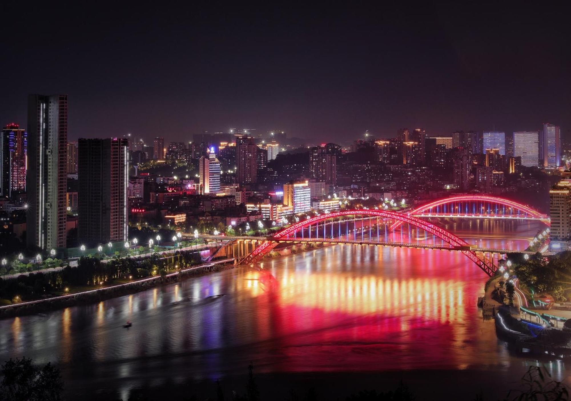 Crowne Plaza Yibin By Ihg Hotell Exteriör bild