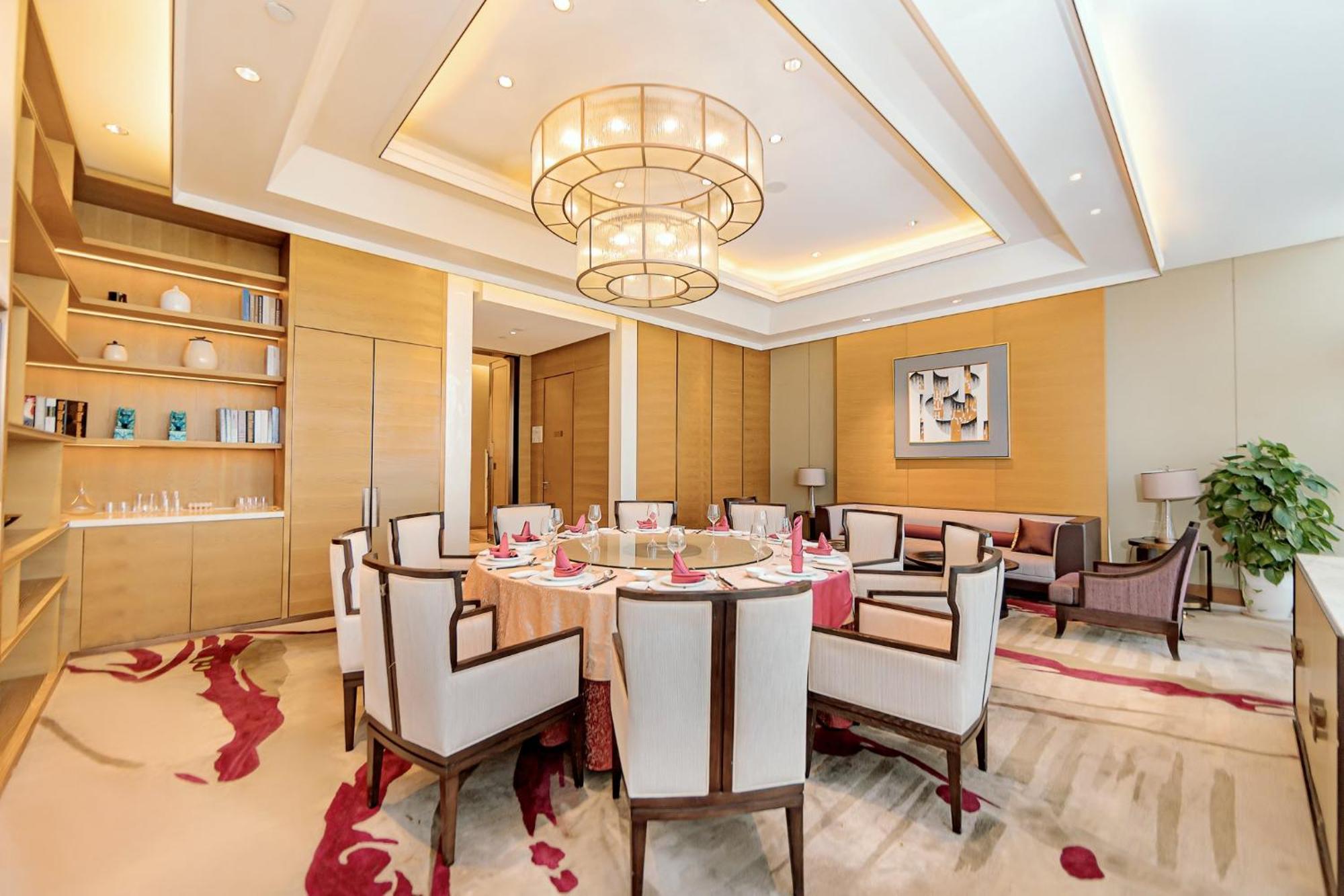Crowne Plaza Yibin By Ihg Hotell Exteriör bild