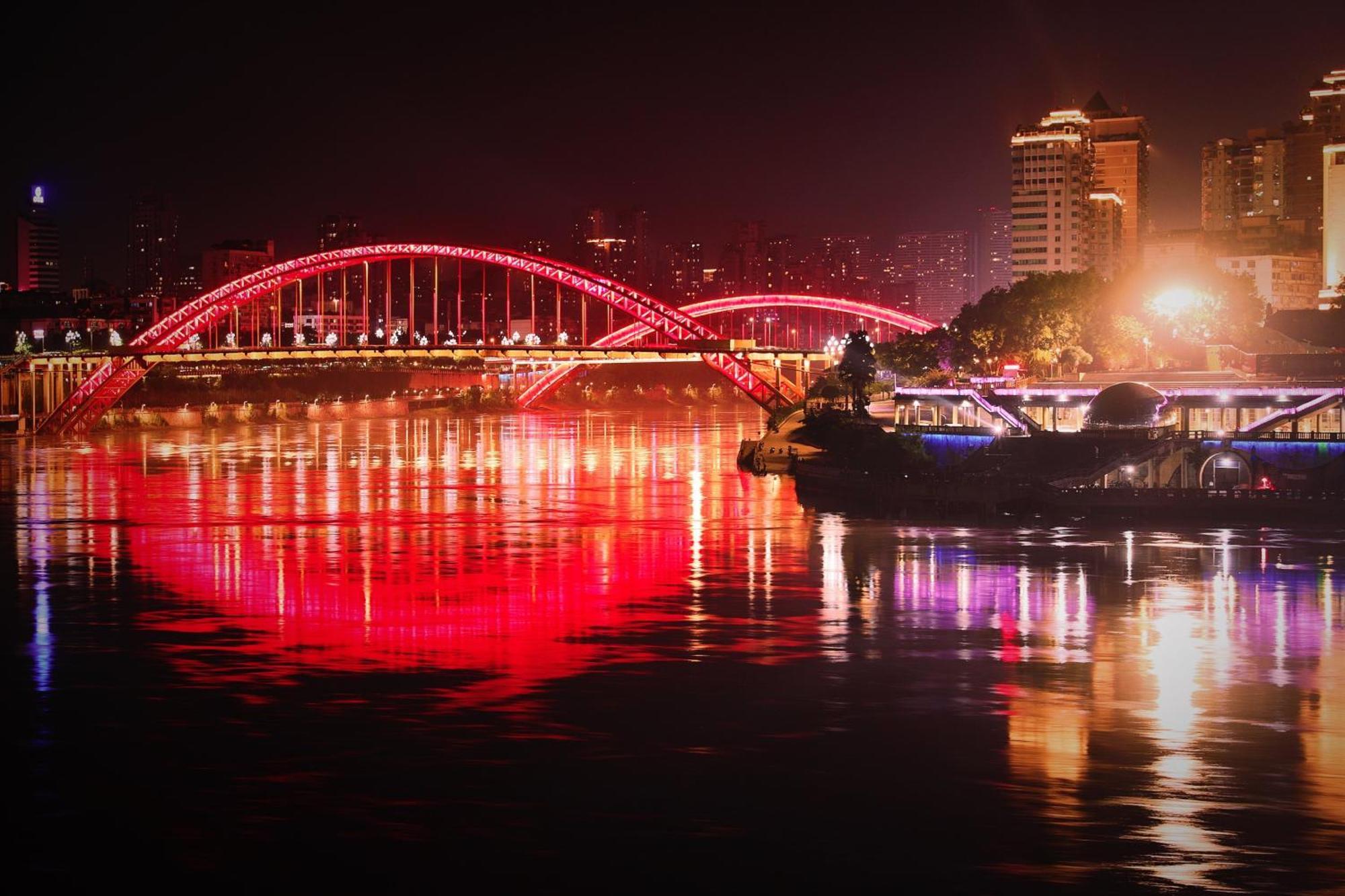 Crowne Plaza Yibin By Ihg Hotell Exteriör bild