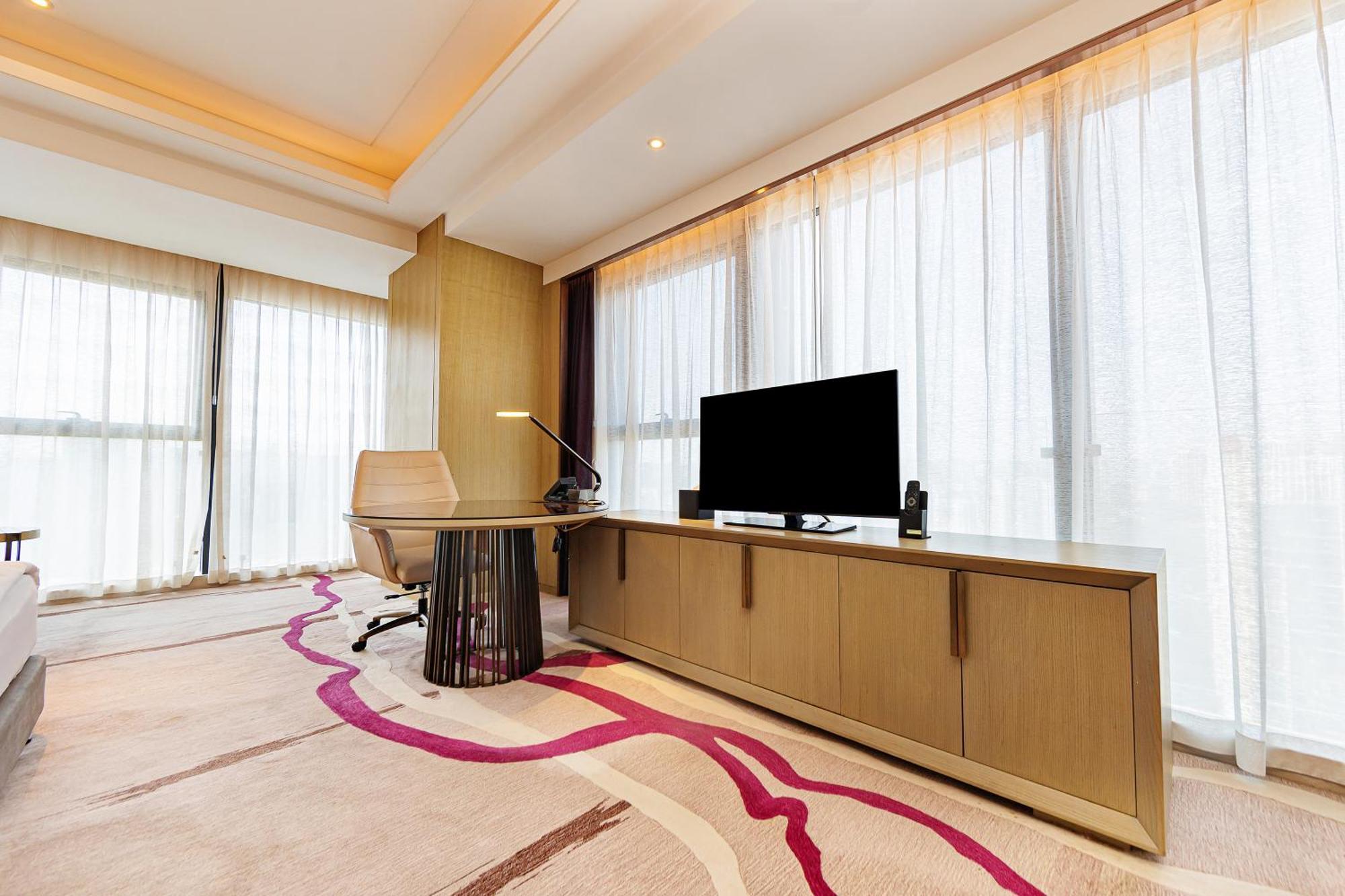 Crowne Plaza Yibin By Ihg Hotell Exteriör bild