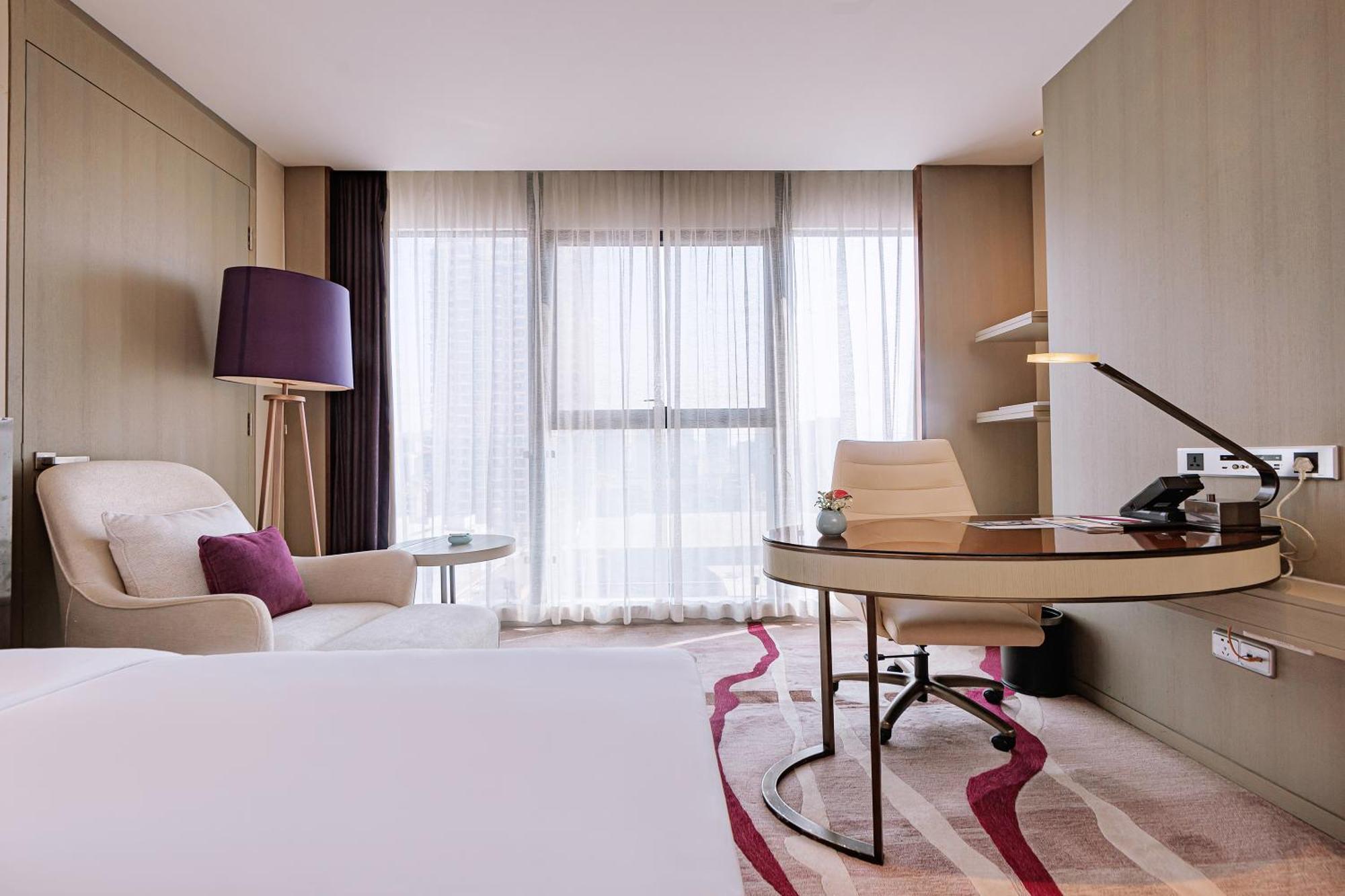 Crowne Plaza Yibin By Ihg Hotell Exteriör bild