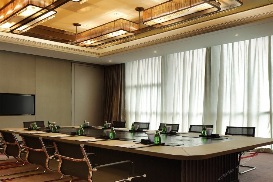 Crowne Plaza Yibin By Ihg Hotell Exteriör bild